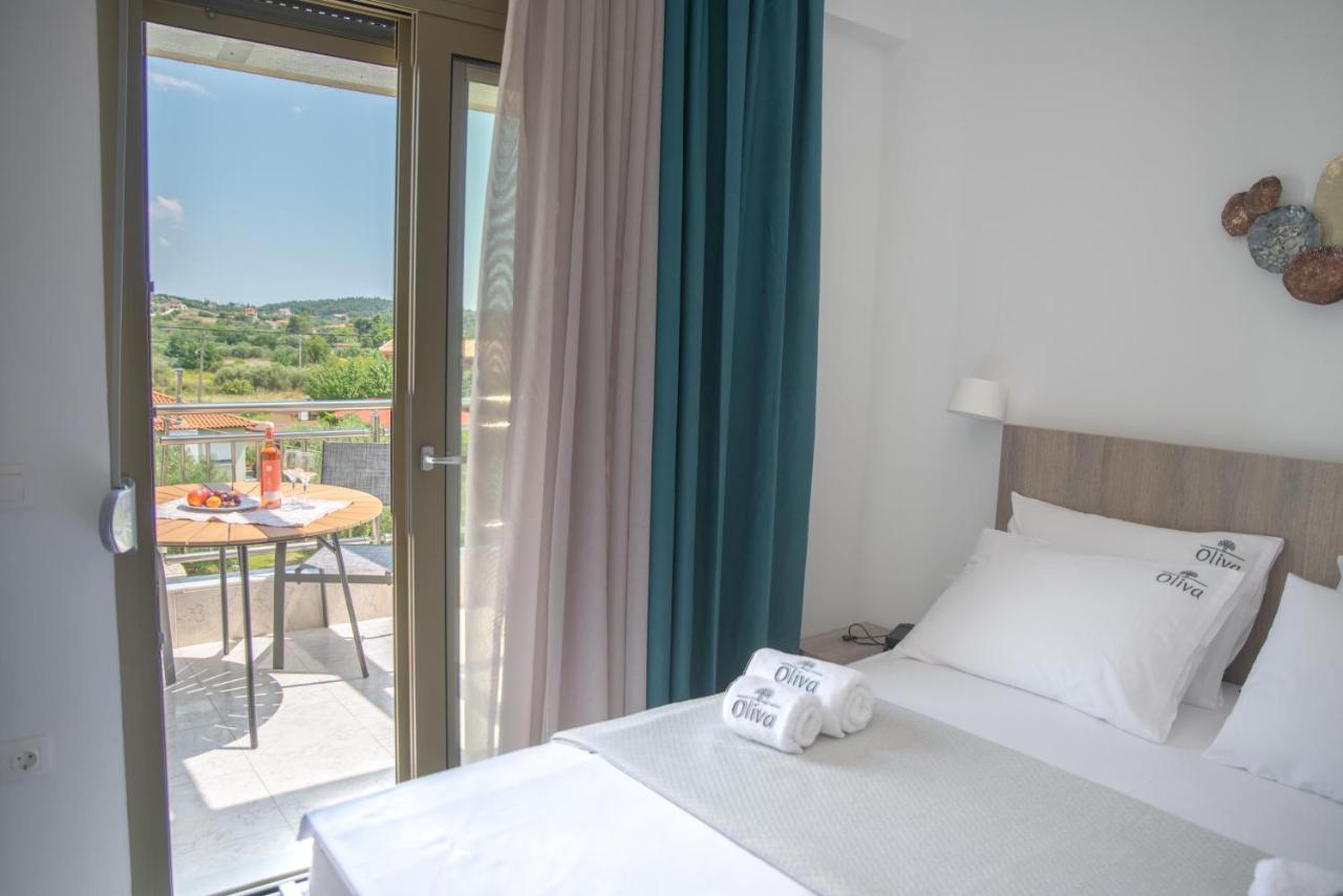 Oliva Suites Nikiti  Eksteriør billede